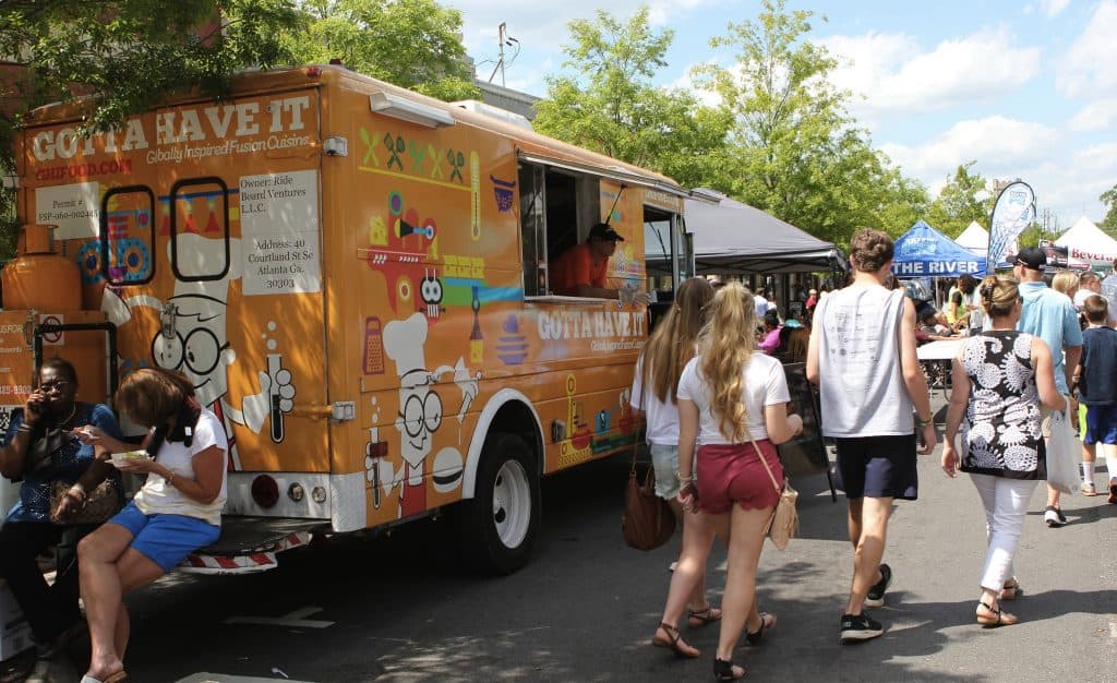 The Many Faces of Food Trucks How Renting a Truck Benefits Your